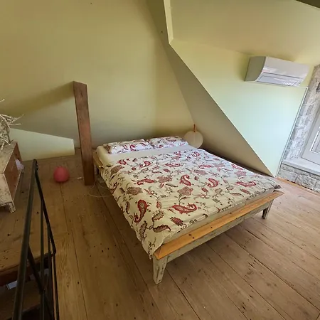 La Belle Et La Bete Ferienhaus Sutivan